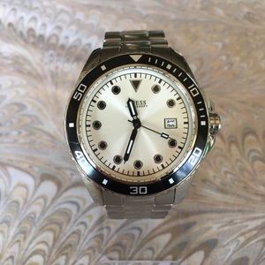 NEW- Guess Mens Silver and Black Watch